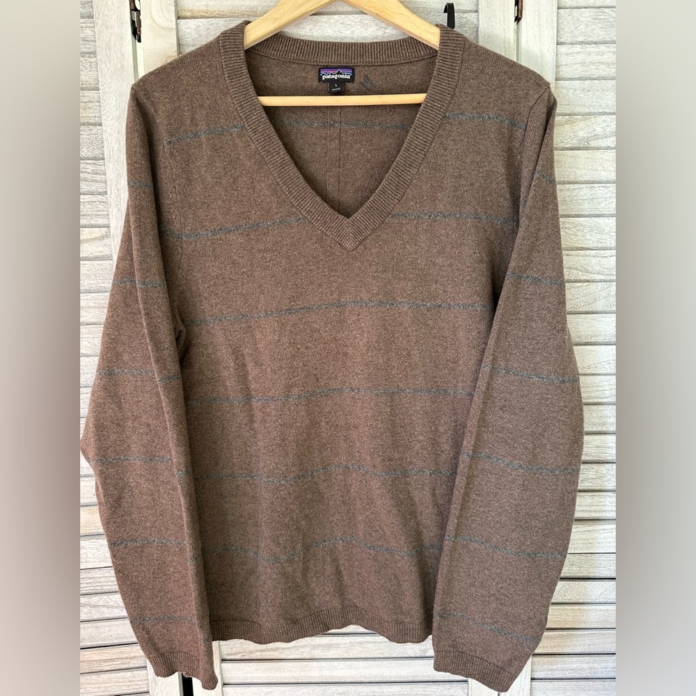 Recycled Cashmere V-Neck